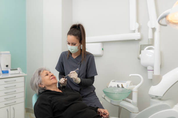 Best Emergency Tooth Extraction in Charlotte, TX